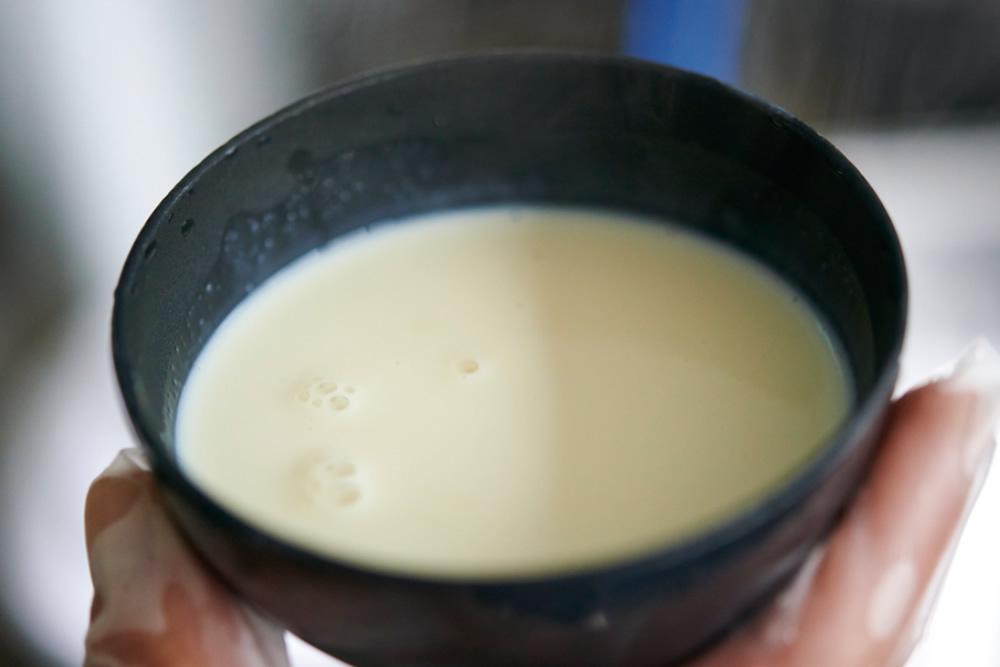 豆腐の盛田屋の濃厚な豆乳